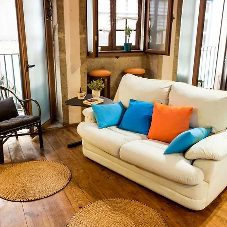 Guest H4u - River View Apartman Porto