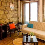 Guest H4u - River View