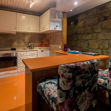 Guest H4u - River View Oporto