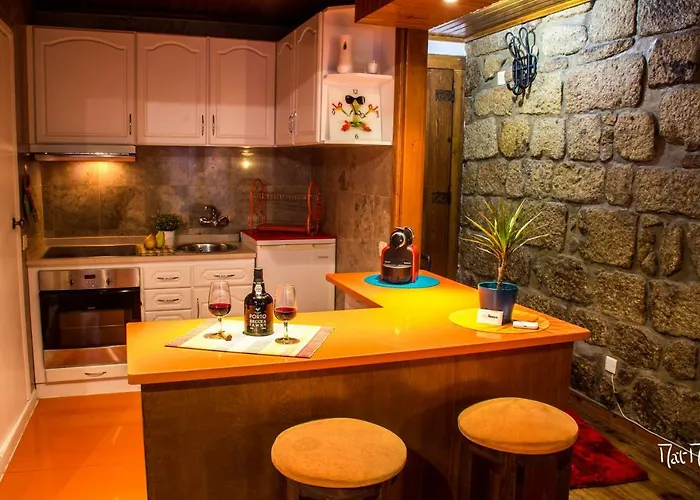 Guest H4u - River View Porto