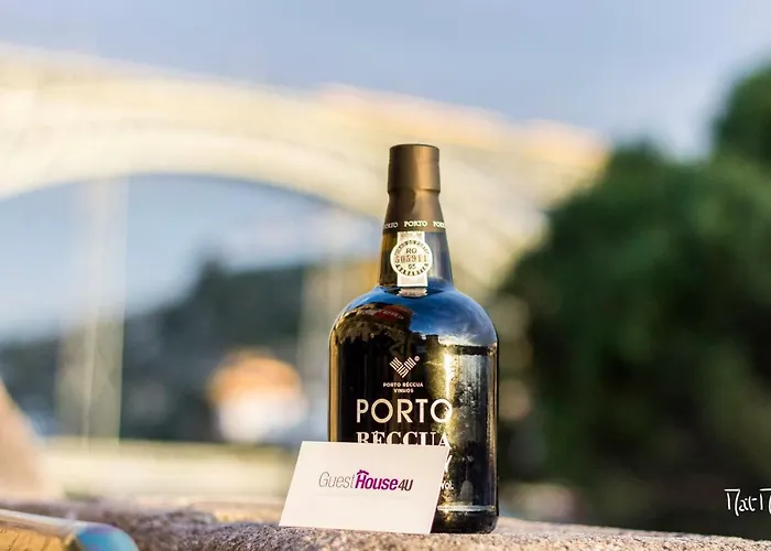 Guest H4u - River View * Porto